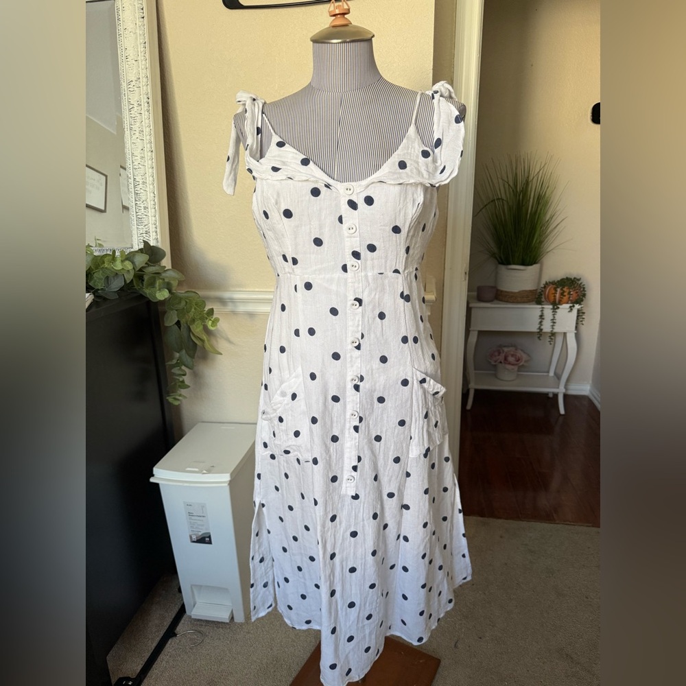 Polka Dot Button-Up Shirt ESSUE MEDIUM - Picture 3 of 16